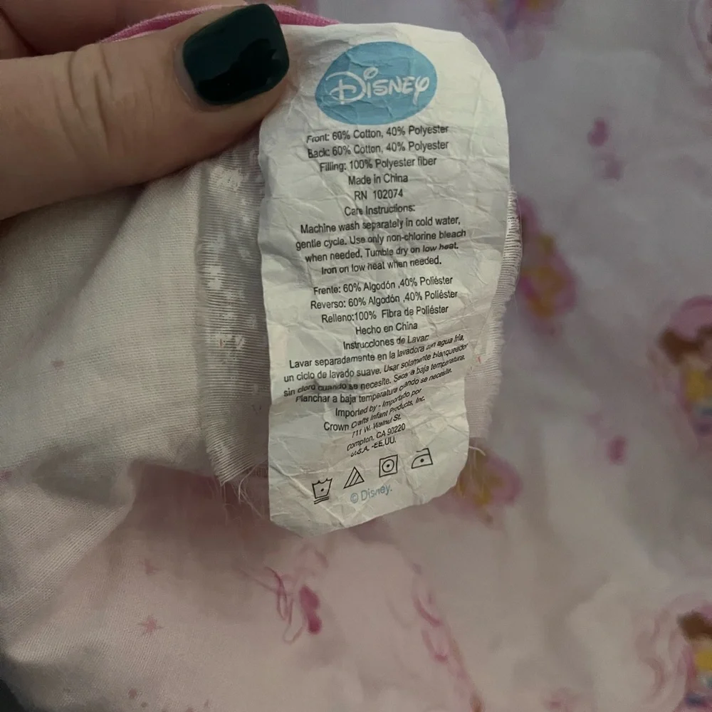 Vintage Disney • Princesses Toddler Bed Comforter‎